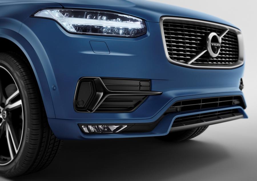  Volvo XC90 T6 R-Design 2015 года  (фото 8 из 14)